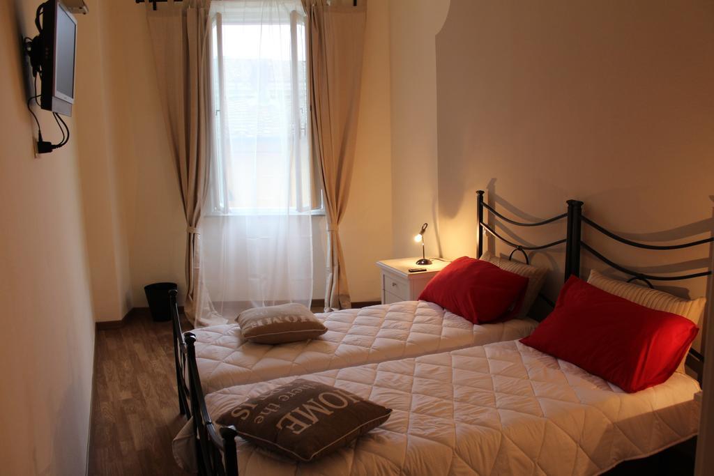 L'Iris B&B Lucca Zimmer foto